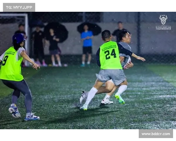 成都世运村运动员餐厅推出橄榄球主题区 达阵汉堡 成热销新宠